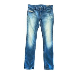 COPY - *FINAL DISCOUNT*Diesel Women's Livy Super Slim Straight Jeans